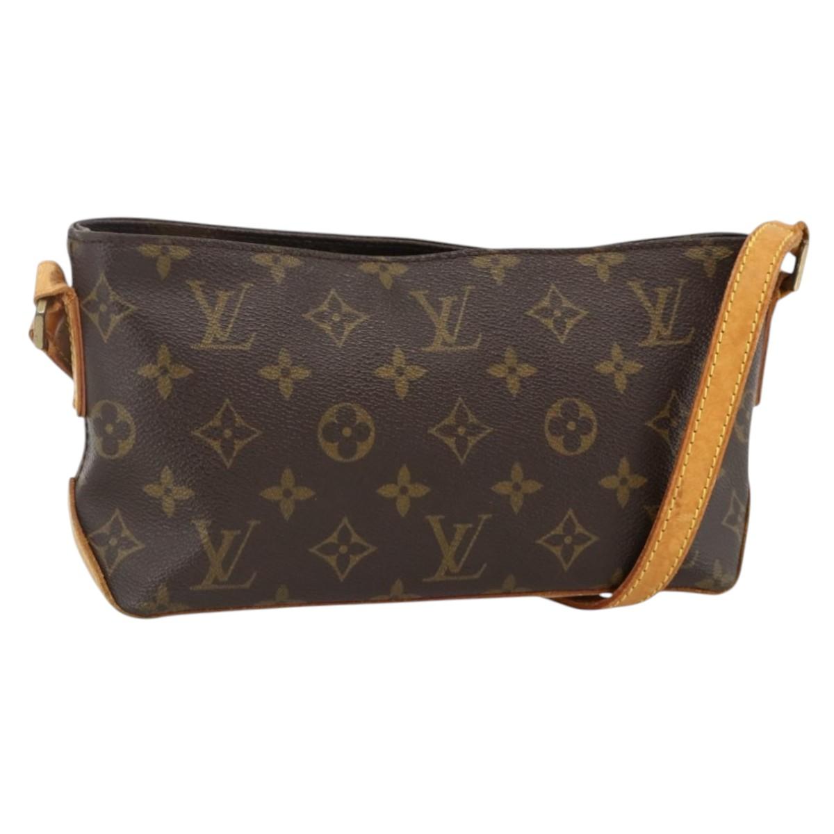 LOUIS VUITTON Monogram Trotteur Shoulder Bag M51240 LV Auth ka3179