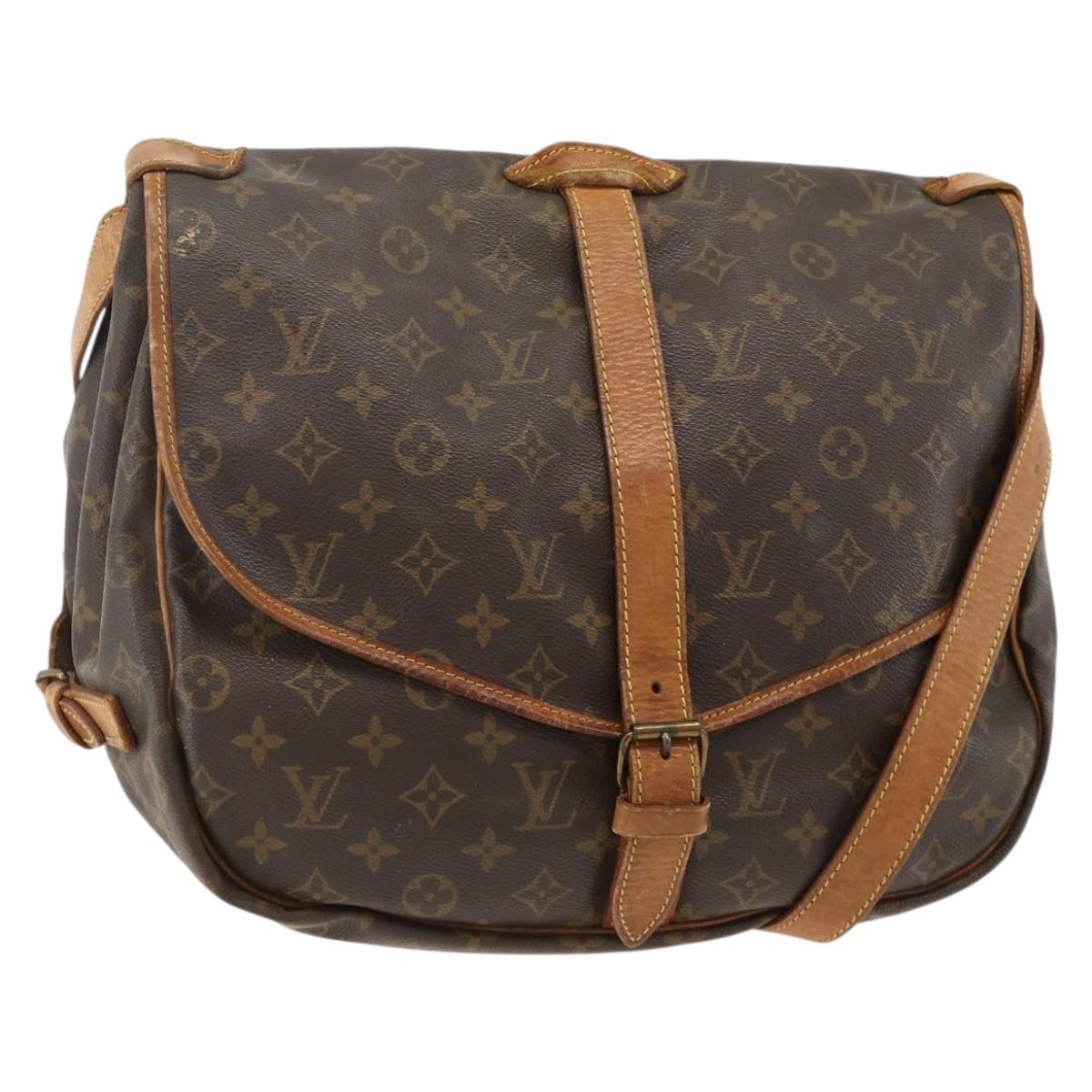 LOUIS VUITTON Monogram Saumur 35 Shoulder Bag M42254 LV Auth ka3182