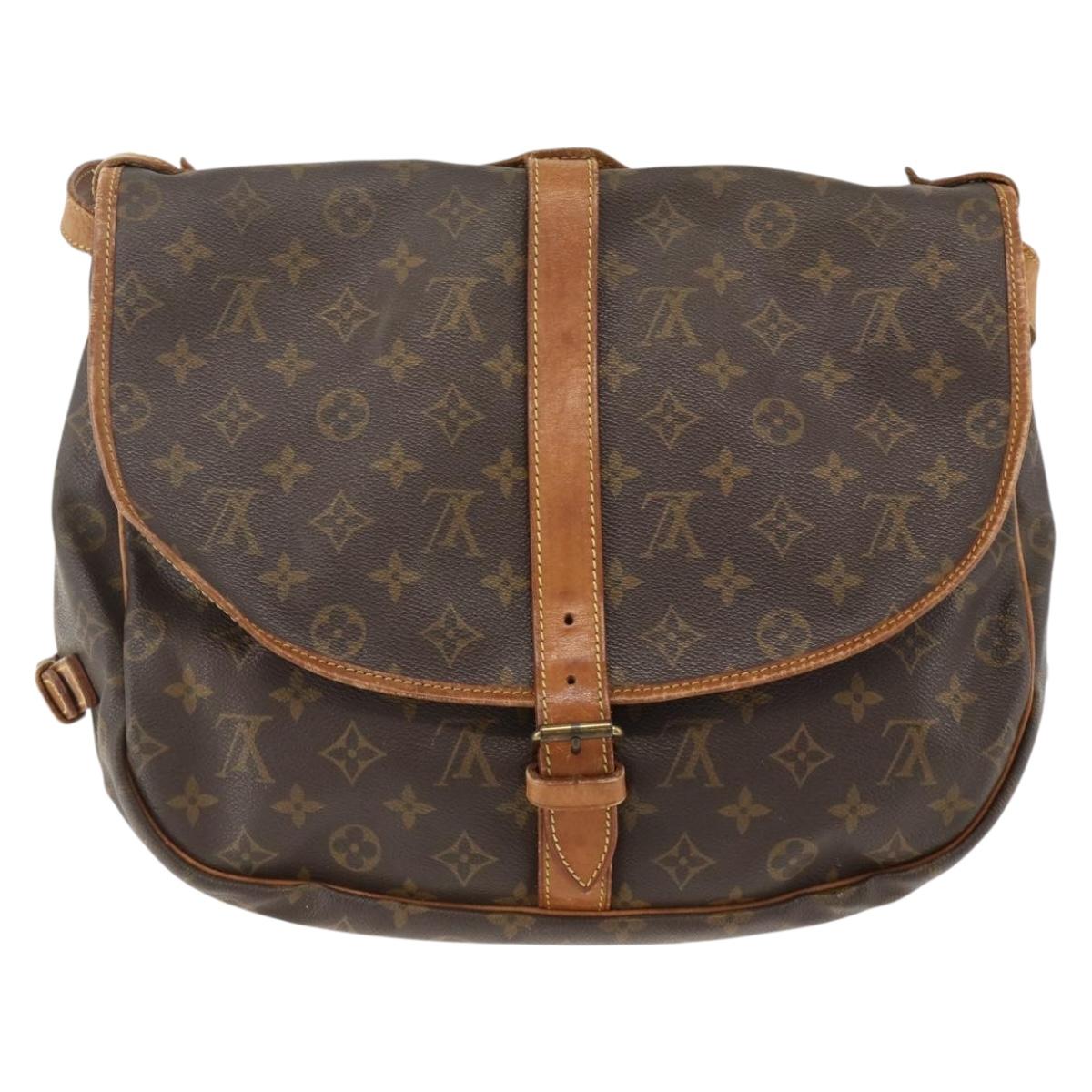 LOUIS VUITTON Monogram Saumur 35 Shoulder Bag M42254 LV Auth ka3182