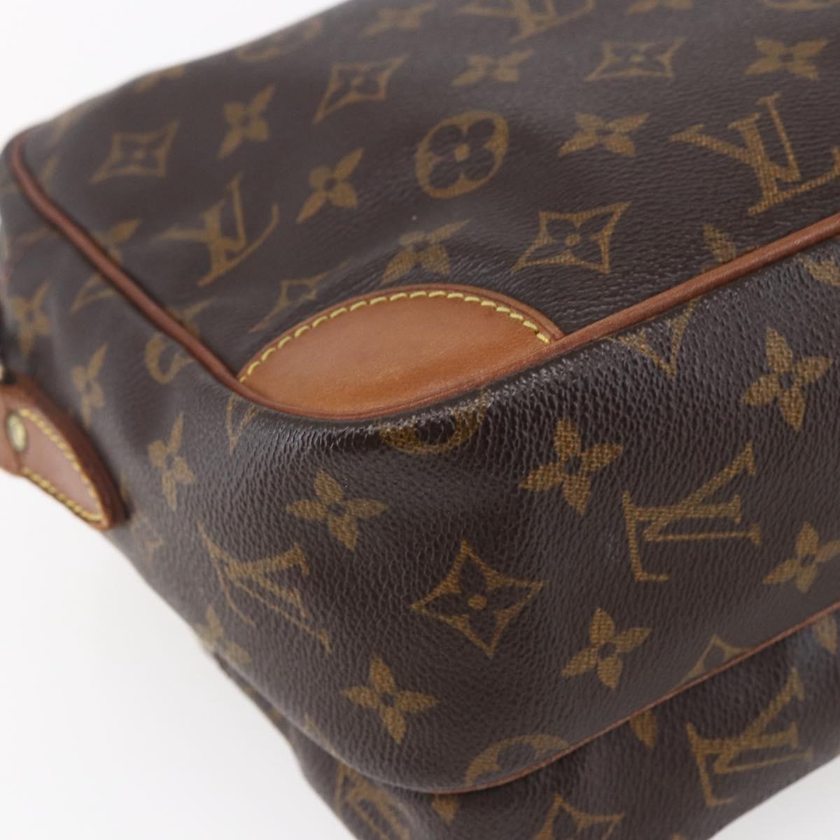 LOUIS VUITTON Monogram Nile Shoulder Bag M45244 LV Auth ka323
