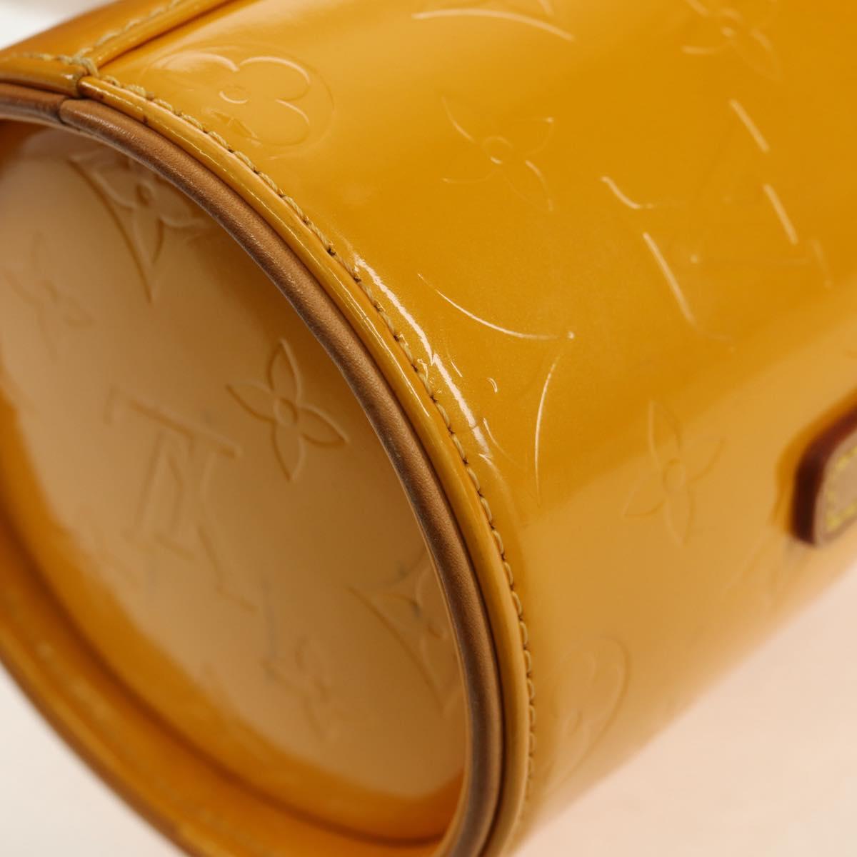 LOUIS VUITTON Monogram Vernis Astor Place Shoulder Bag Jaune M91100 Auth ka326V