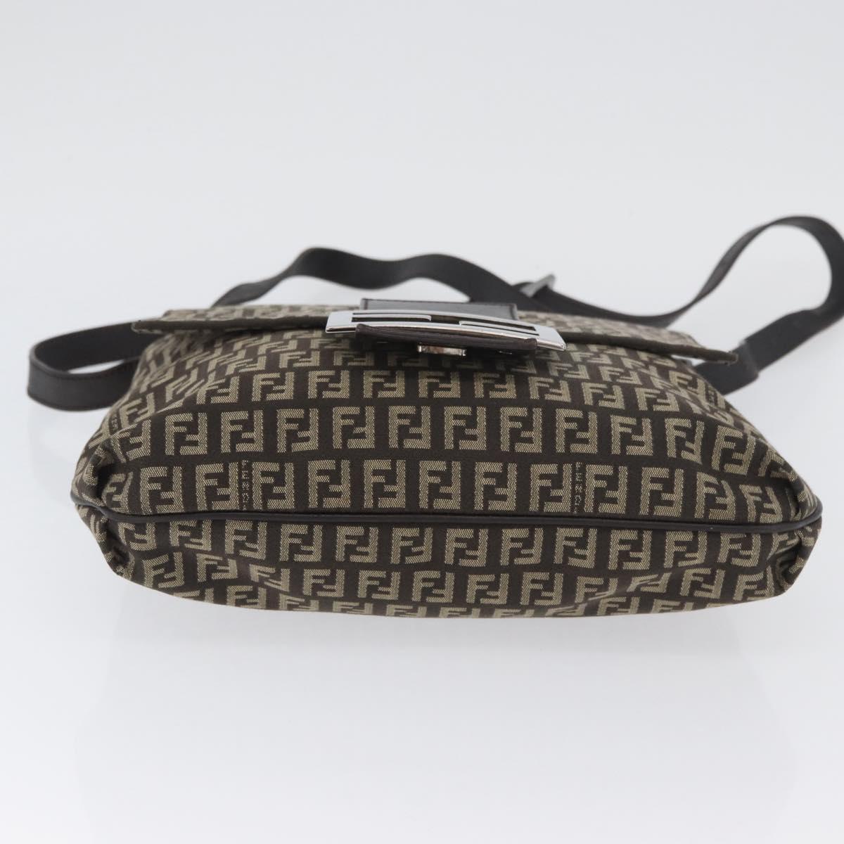 FENDI Zucchino Canvas Shoulder Bag Brown Silver Auth ka3374