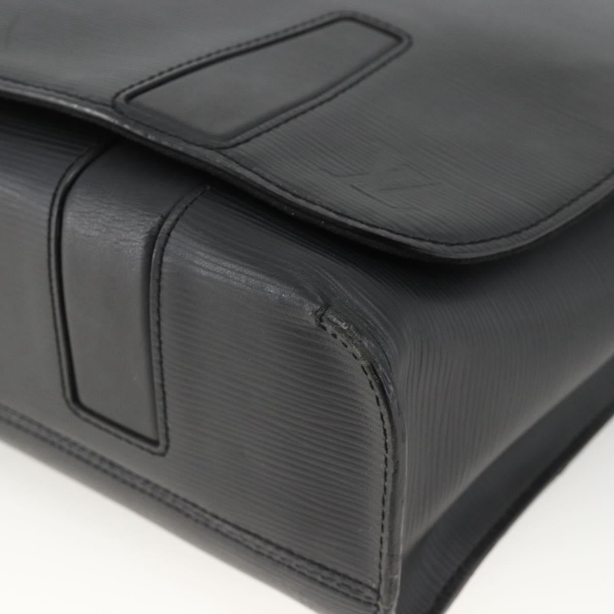 LOUIS VUITTON Epi Harrington Messenger MM Shoulder Bag Black M53409 Auth ka3397