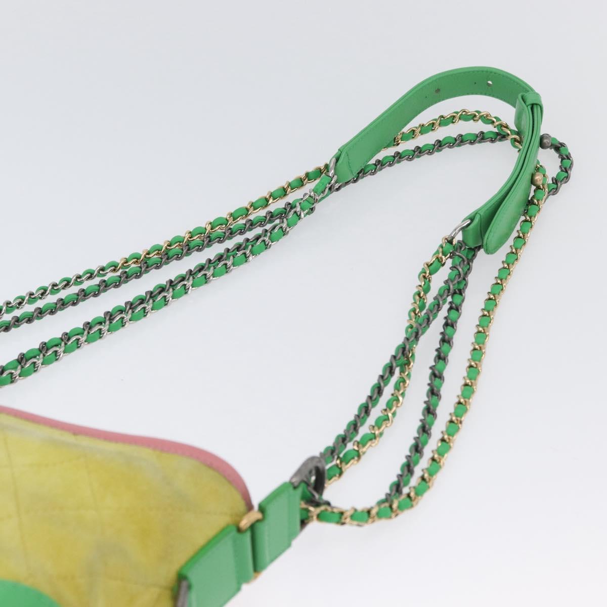 CHANEL Chain Gabriel Dohobo Shoulder Bag Suede Green Gold CC Auth ka3407A