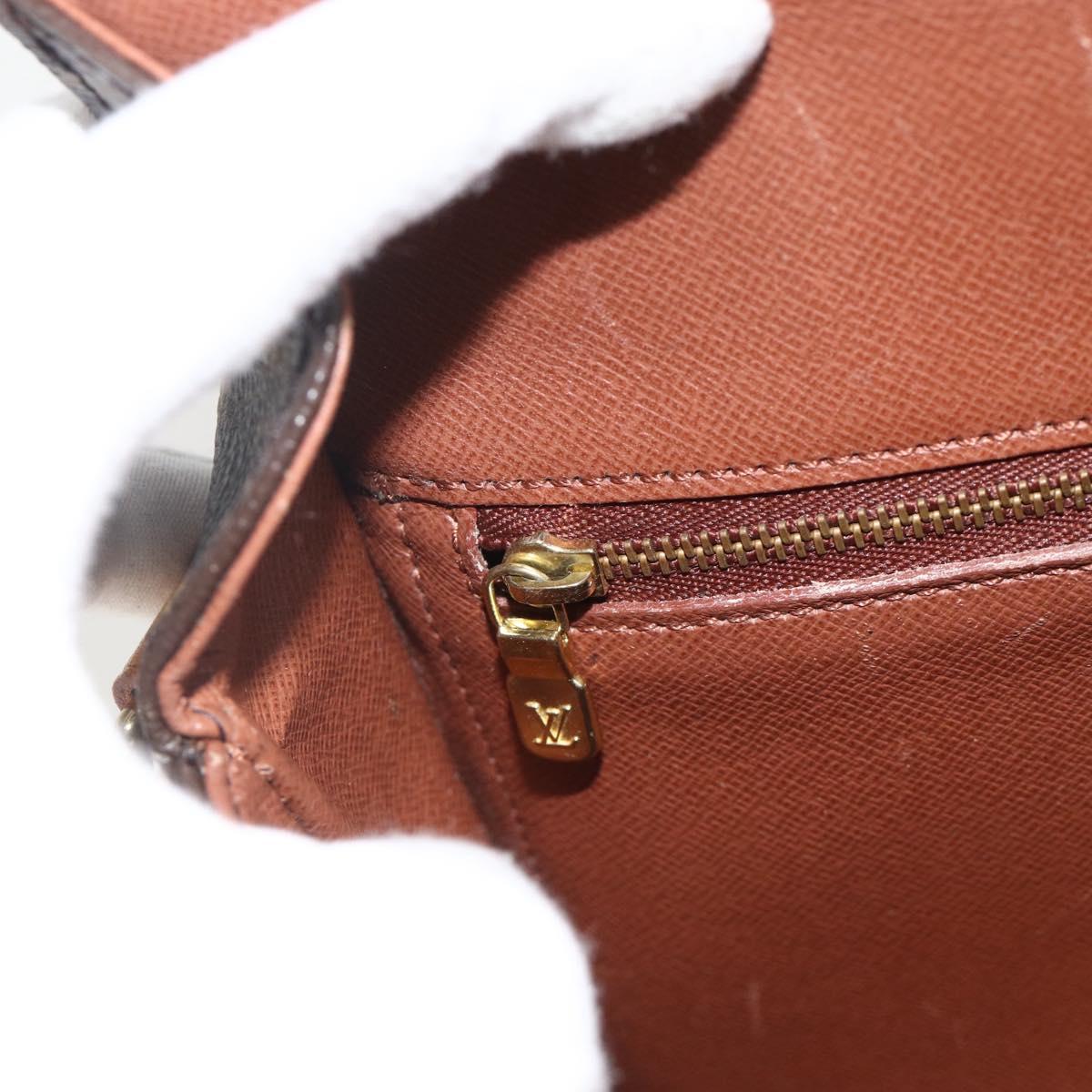 LOUIS VUITTON Monogram Saint Cloud GM Shoulder Bag M51242 LV Auth ka3414