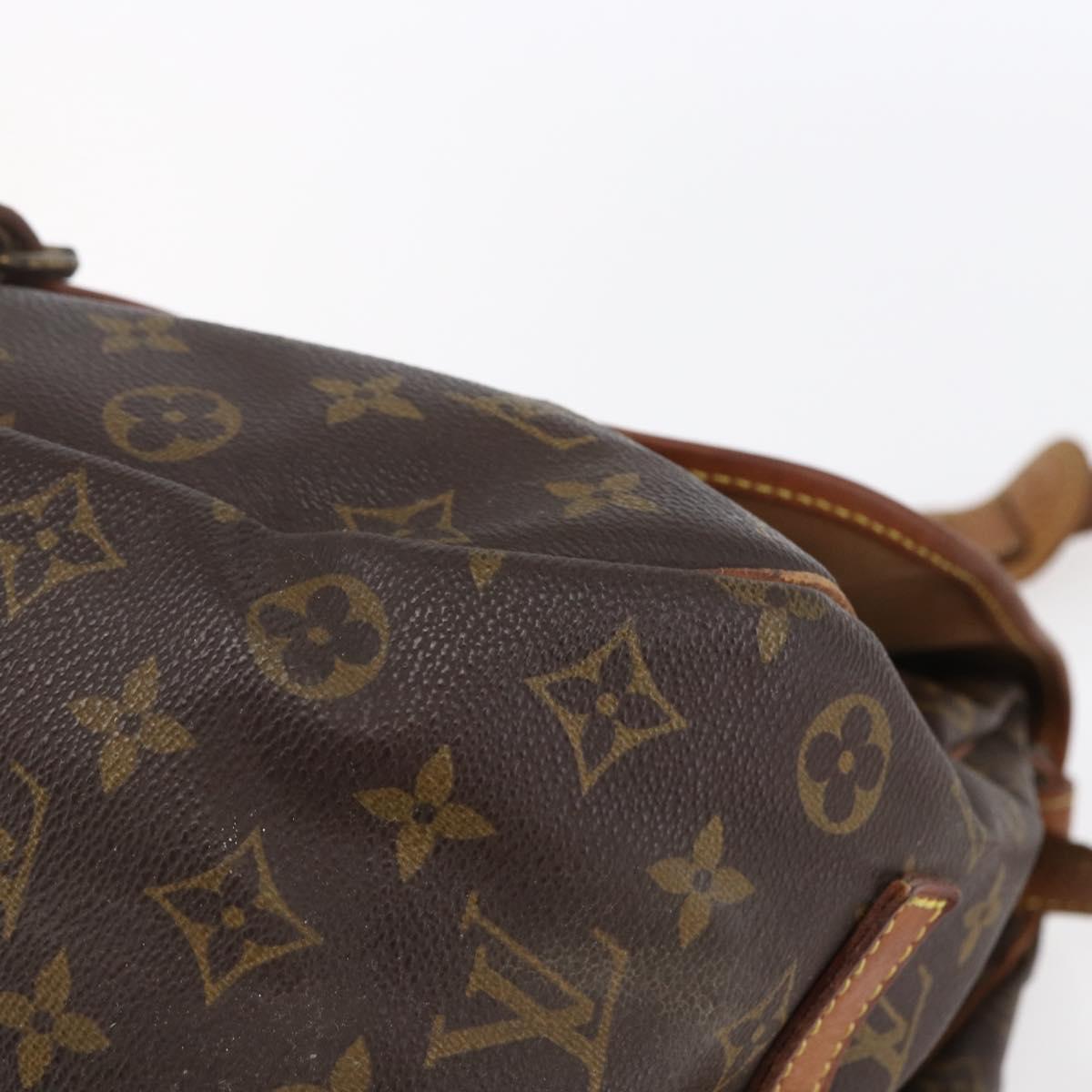 LOUIS VUITTON Monogram Saumur 35 Shoulder Bag M42254 LV Auth ka344