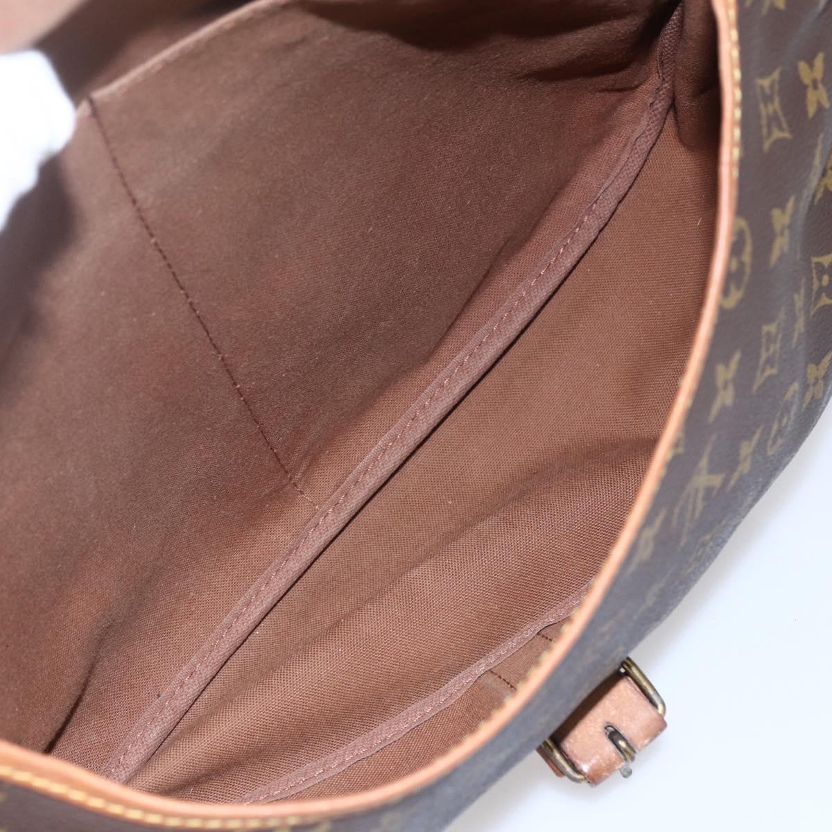 LOUIS VUITTON Monogram Saumur 35 Shoulder Bag M42254 LV Auth ka344