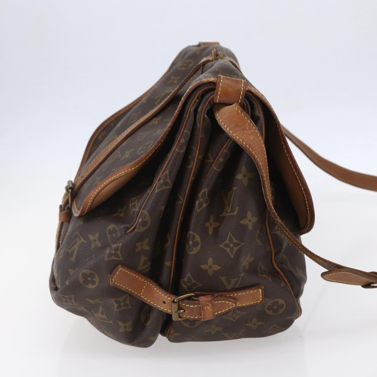 LOUIS VUITTON Monogram Saumur 35 Shoulder Bag M42254 LV Auth ka344