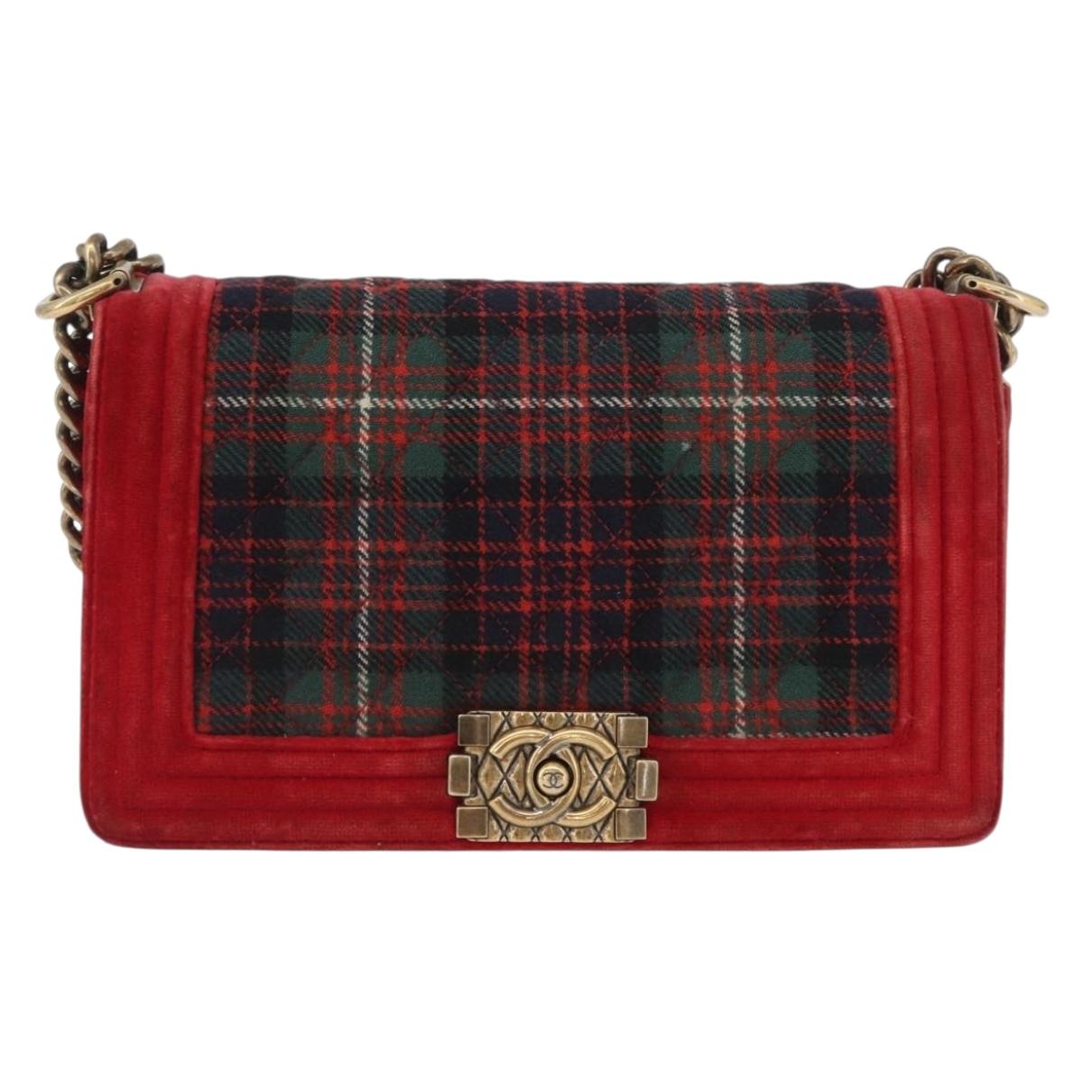 CHANEL Chain Matelasse Boy Chanel Shoulder Bag Canvas Red Gold CC Auth ka3474SAM