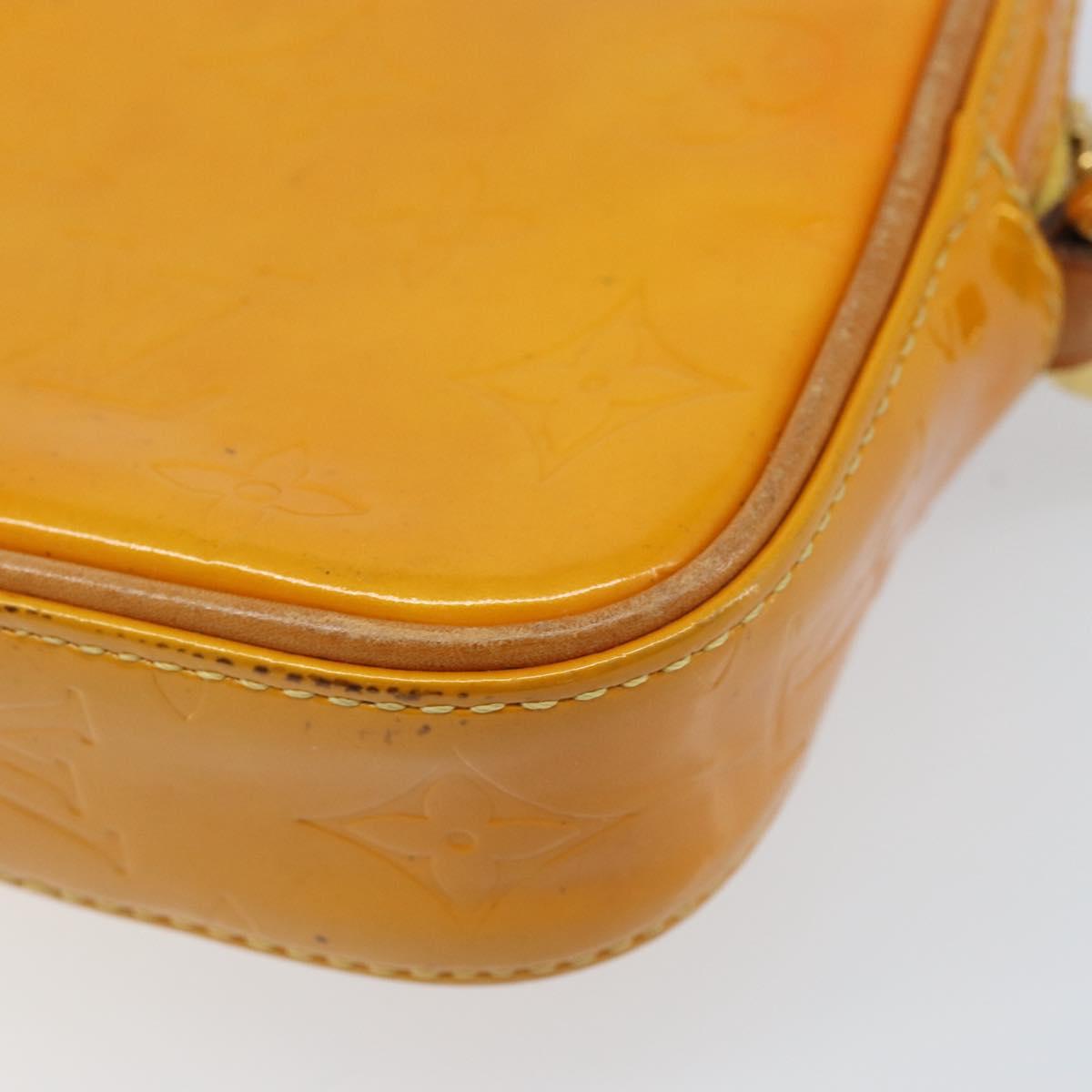LOUIS VUITTON Monogram Vernis Christie PM Shoulder Bag Jaune M91110 Auth ka3499