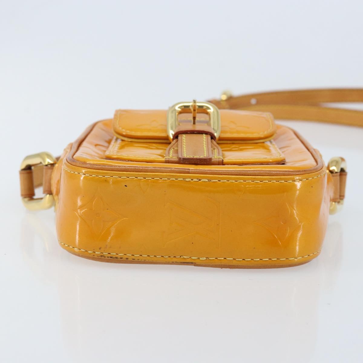 LOUIS VUITTON Monogram Vernis Christie PM Shoulder Bag Jaune M91110 Auth ka3499