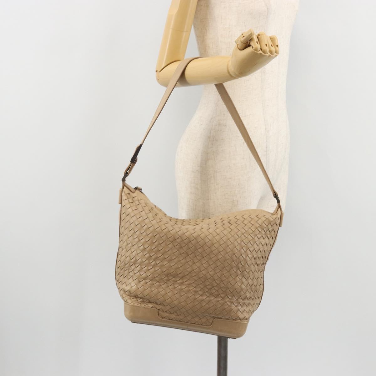 BOTTEGA VENETA INTRECCIATO Shoulder Bag Leather Beige Auth ka3508A