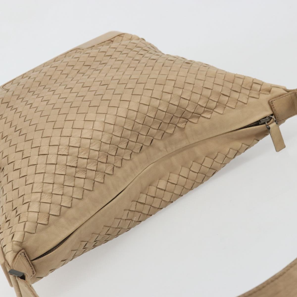 BOTTEGA VENETA INTRECCIATO Shoulder Bag Leather Beige Auth ka3508A