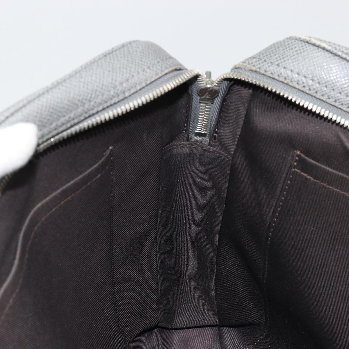 LOUIS VUITTON Taiga Porte Documents Voyage Bag Gracie M30640 LV Auth ka3587