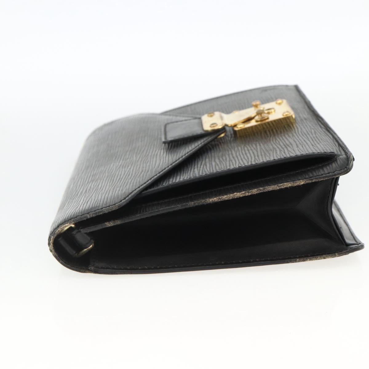 LOUIS VUITTON Epi Serie Dragonne Clutch Bag Black Noir M52612 LV Auth ka3605