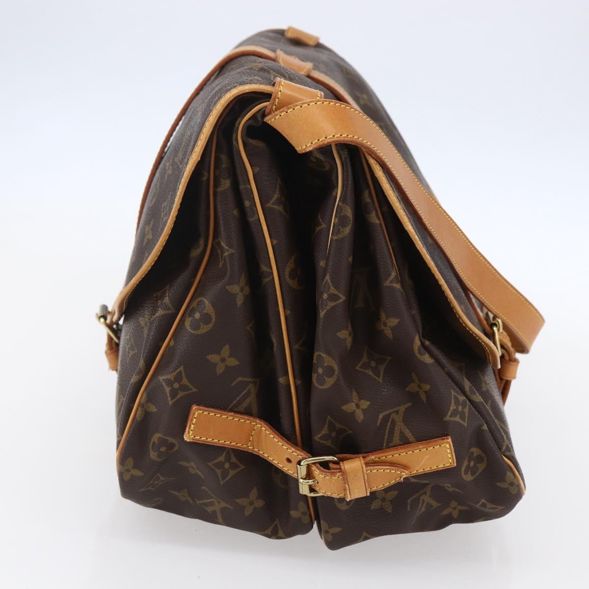 LOUIS VUITTON Monogram Saumur 35 Shoulder Bag M42254 LV Auth ka384