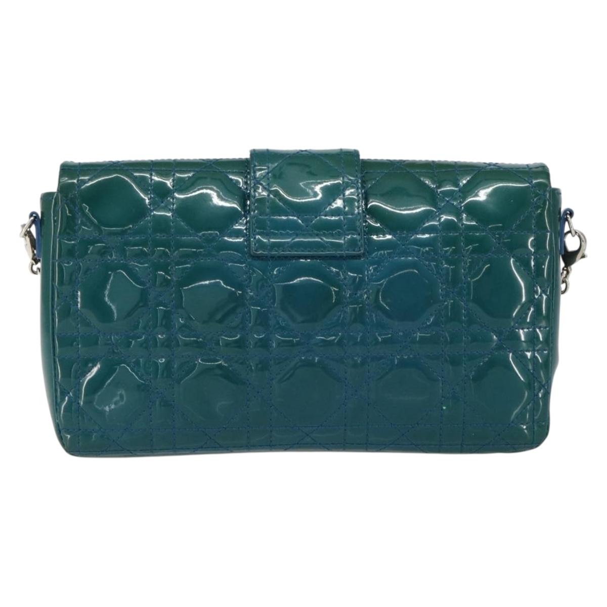 Christian Dior Canage Chain Shoulder Bag Patent leather Blue Silver Auth ka386