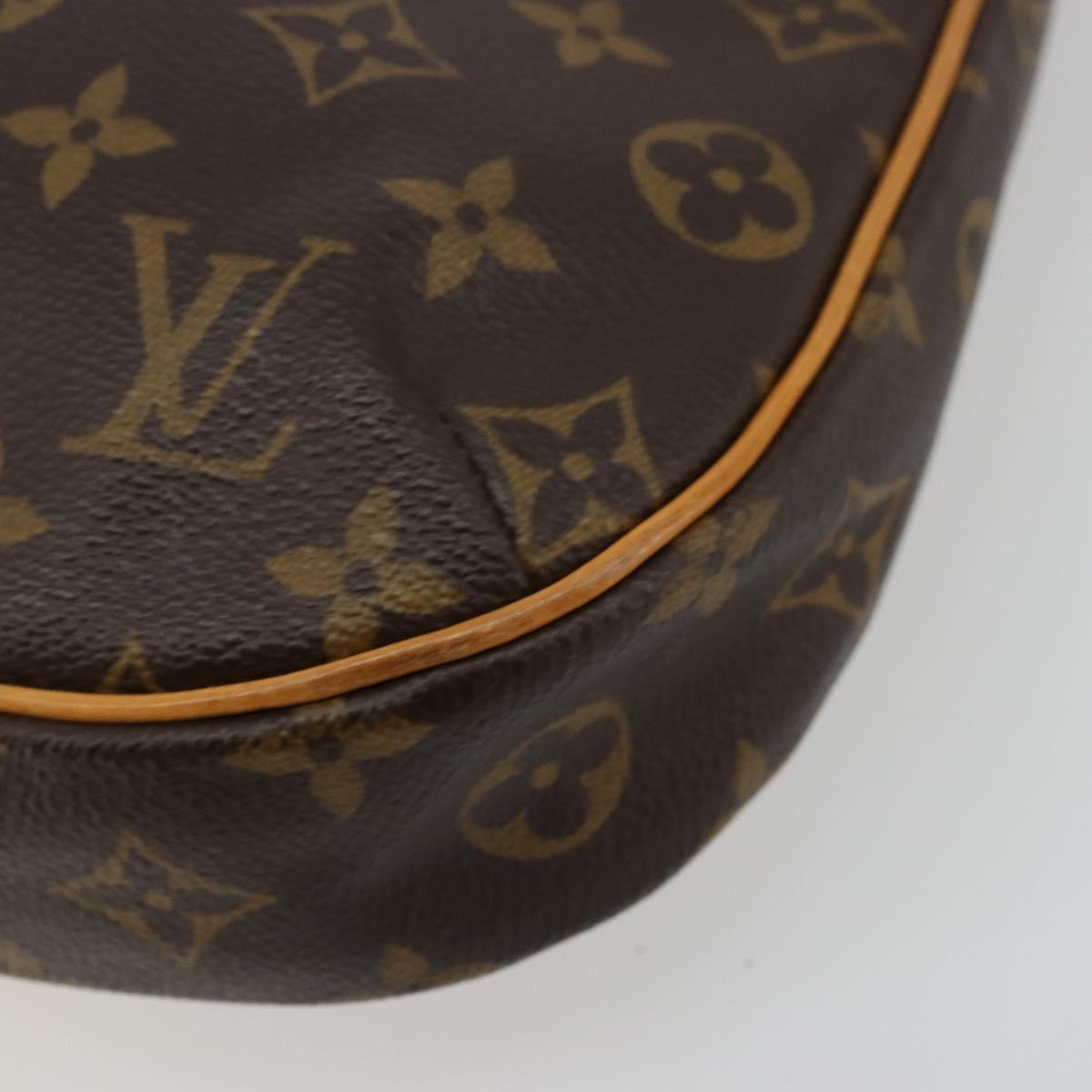 LOUIS VUITTON Monogram Odeon PM Shoulder Bag M56390 LV Auth ka4073A