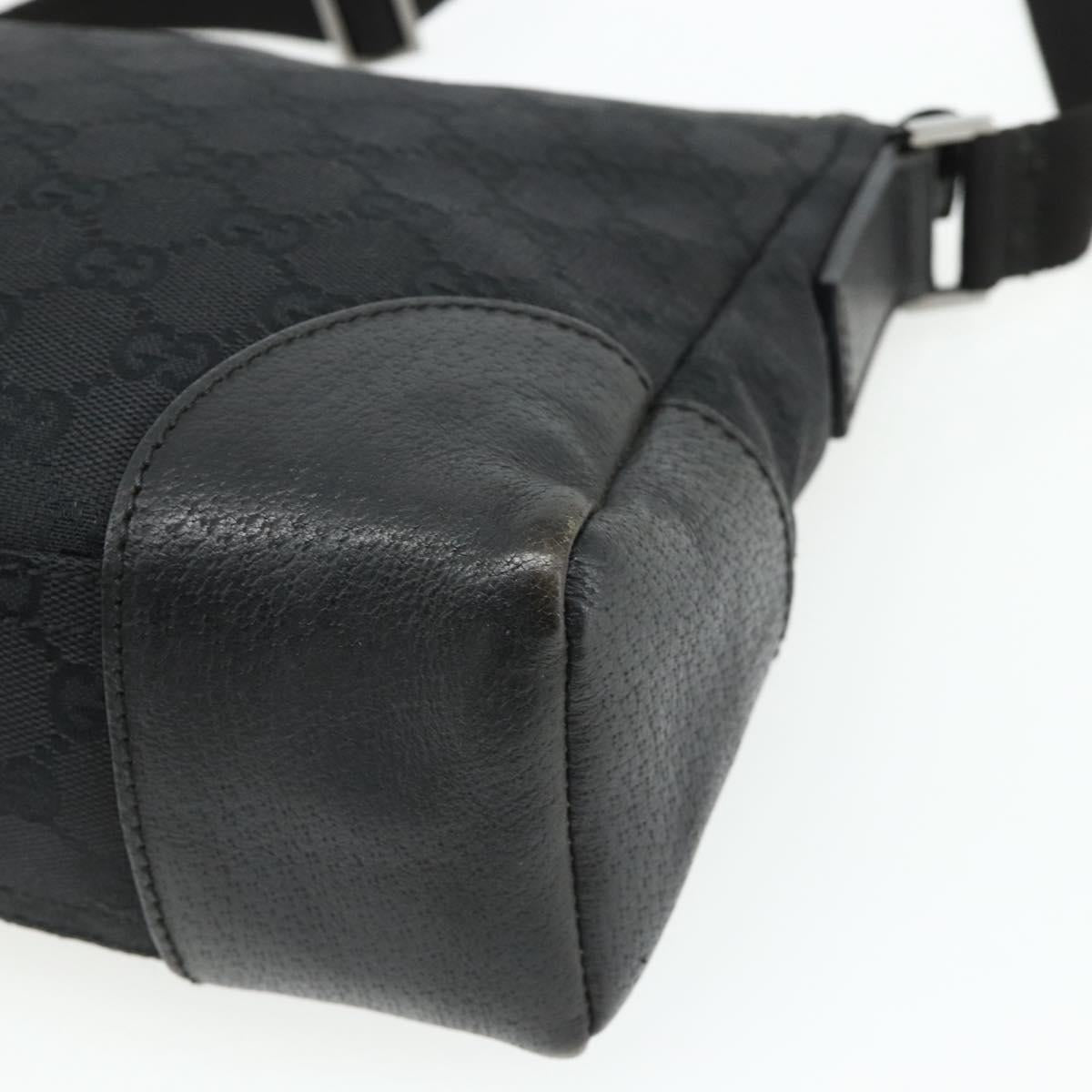 GUCCI GG Canvas Shoulder Bag Black Silver 114273 Auth ka4091