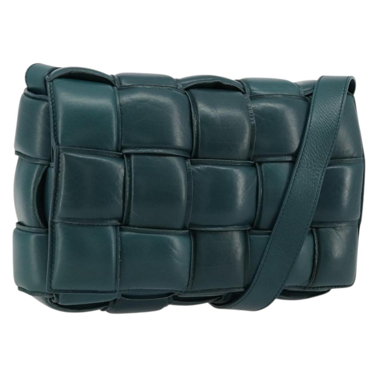 BOTTEGA VENETA MAXI INTRECCIATO Padded Cassette Bag Leather Green Auth ka4105SAV