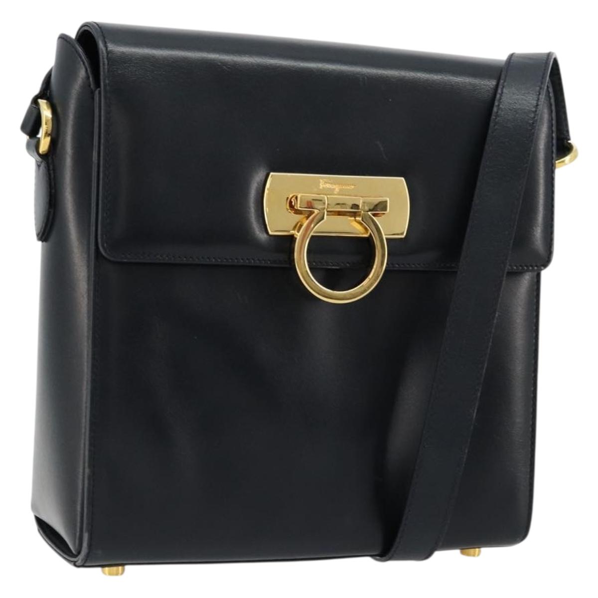 Salvatore Ferragamo Gancini Shoulder Bag Leather Navy Gold Auth ka4141