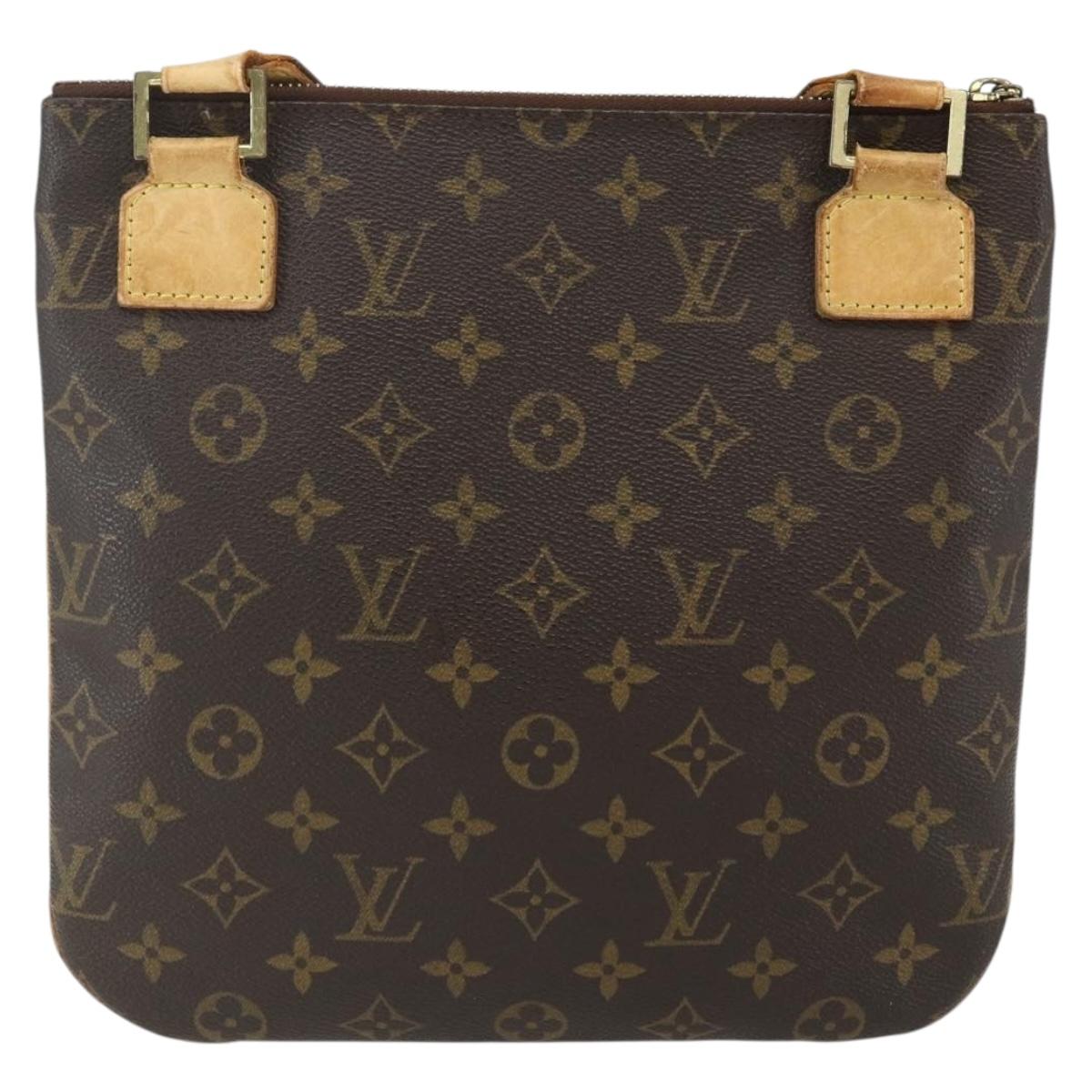 LOUIS VUITTON Monogram Pochette Bosphore Shoulder Bag M40044 LV Auth ka419
