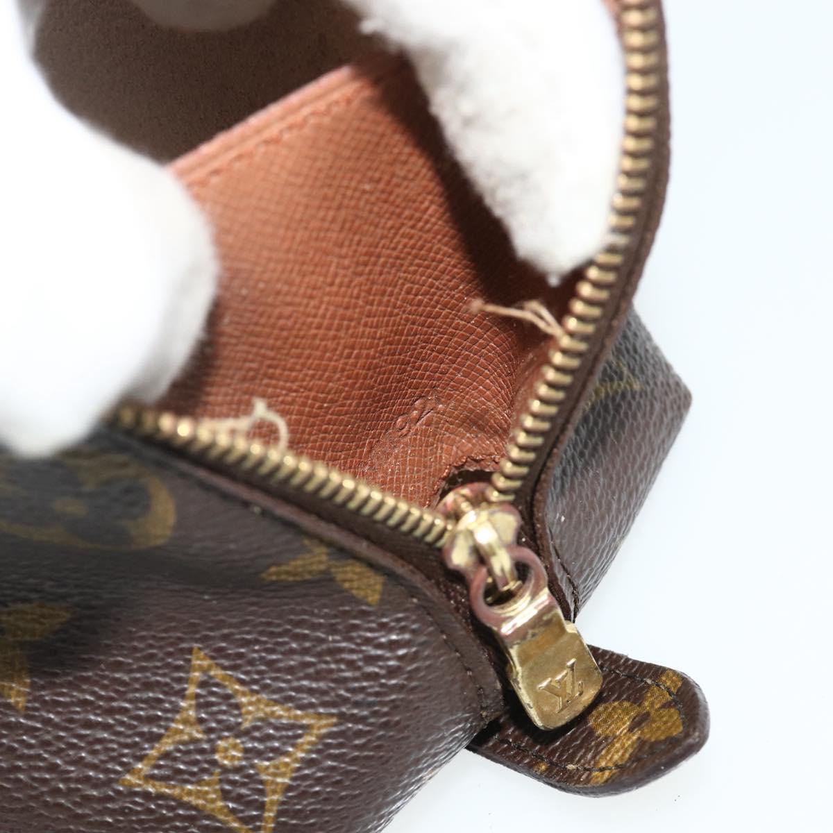 LOUIS VUITTON Monogram Trousse Demi Ronde Cosmetic Pouch M47520 LV Auth ka4196