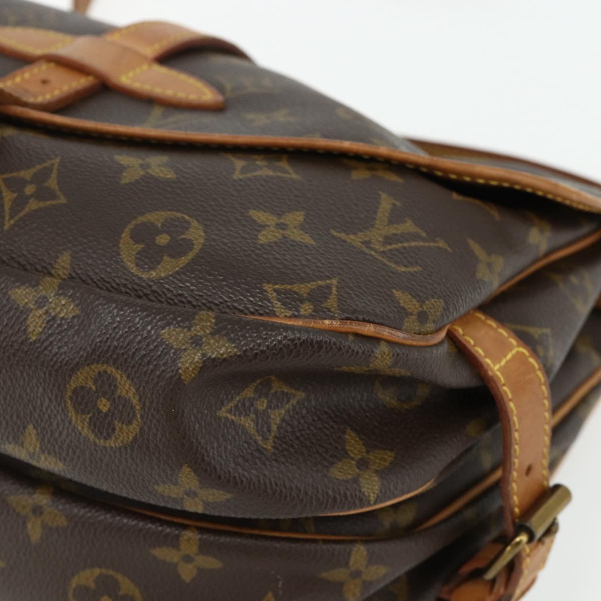 LOUIS VUITTON Monogram Saumur 30 Shoulder Bag M42256 LV Auth ka4242