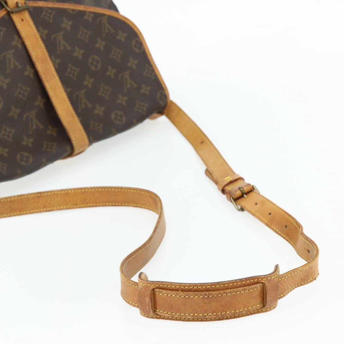 LOUIS VUITTON Monogram Saumur 35 Shoulder Bag M42254 LV Auth ka4266