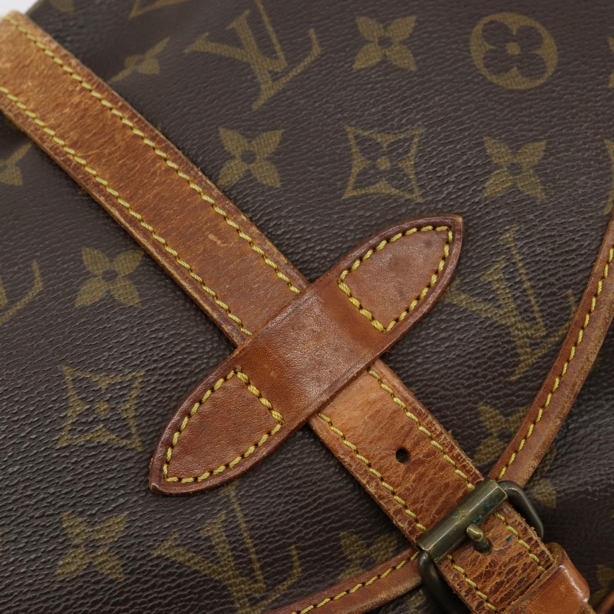 LOUIS VUITTON Monogram Saumur 30 Shoulder Bag M42256 LV Auth ka4312