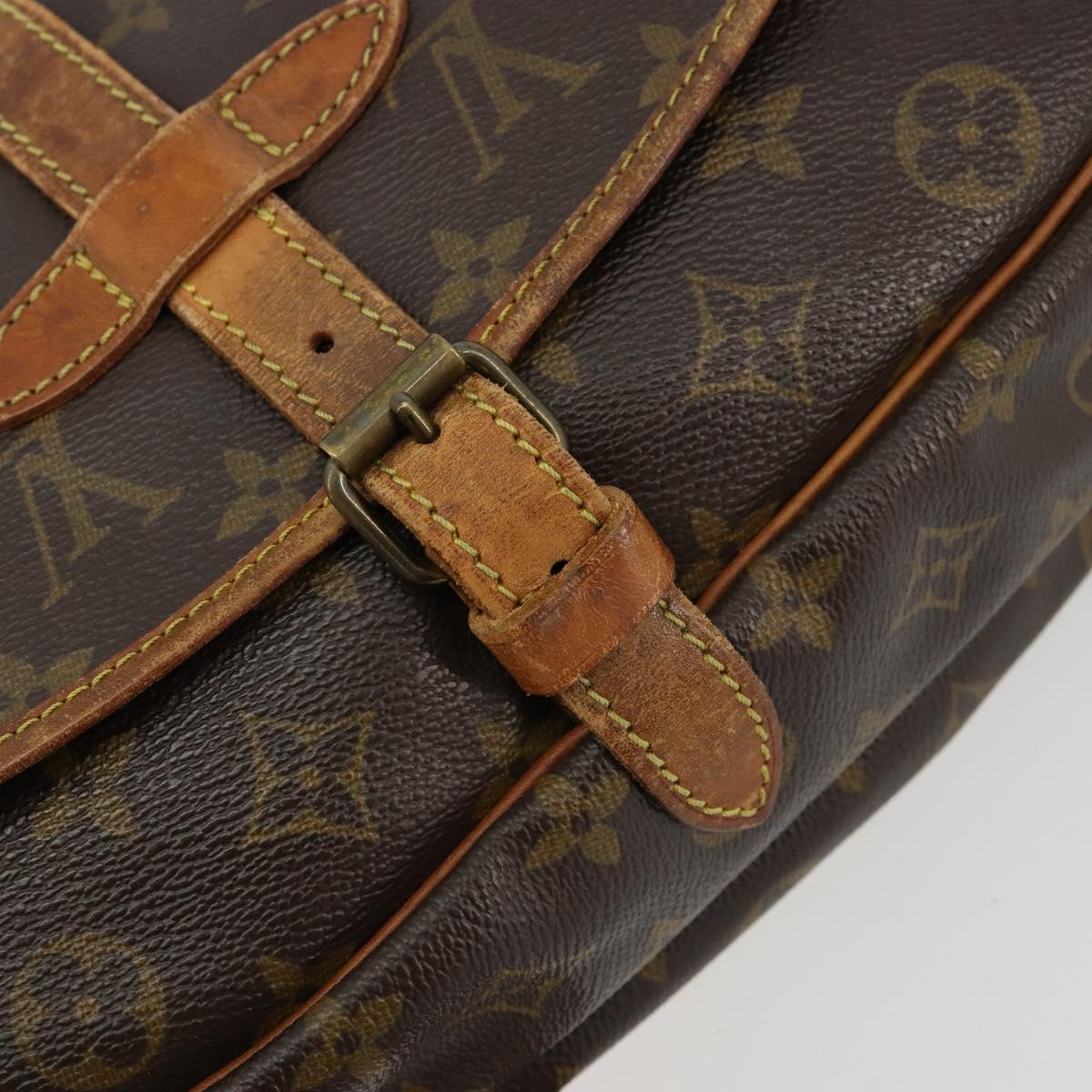 LOUIS VUITTON Monogram Saumur 30 Shoulder Bag M42256 LV Auth ka4312
