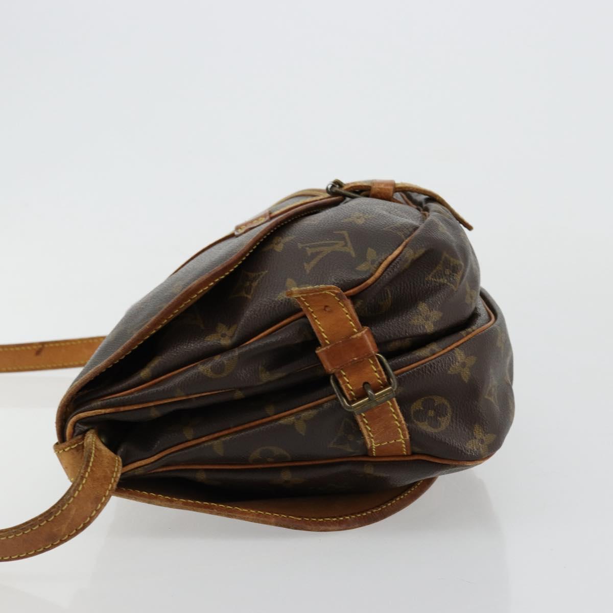 LOUIS VUITTON Monogram Saumur 30 Shoulder Bag M42256 LV Auth ka4312