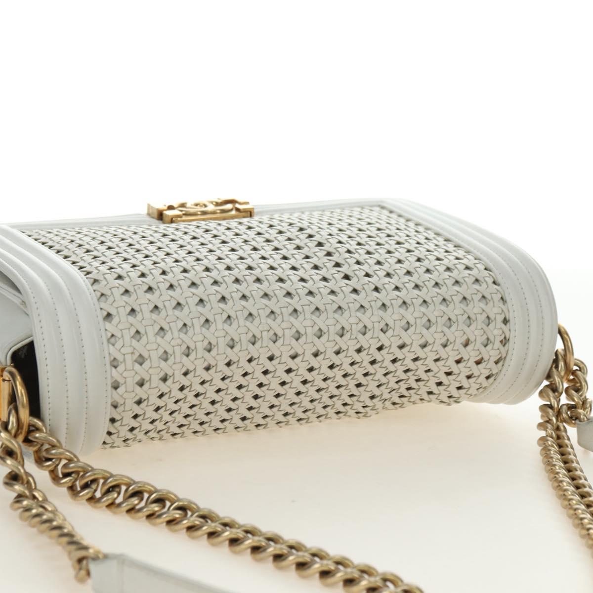 CHANEL Chain Boy Chanel Shoulder Bag Leather White Gold CC Auth ka4428V
