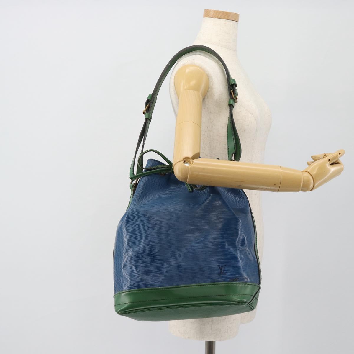 LOUIS VUITTON Epi Noe Shoulder Bag Bicolor Green Blue M44044 LV Auth ka4518