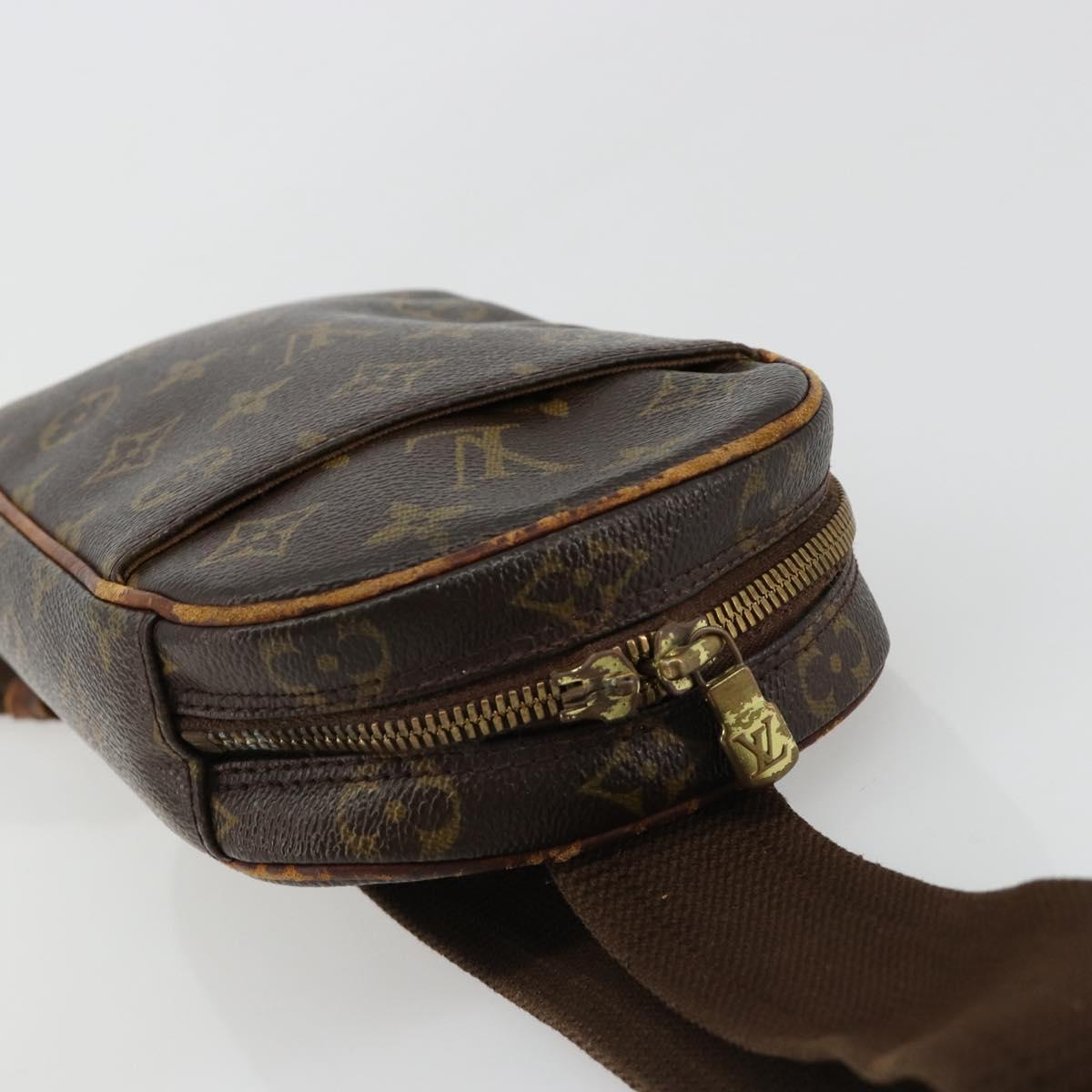 LOUIS VUITTON Monogram Pochette Gange Shoulder Bag M51870 LV Auth ka4522