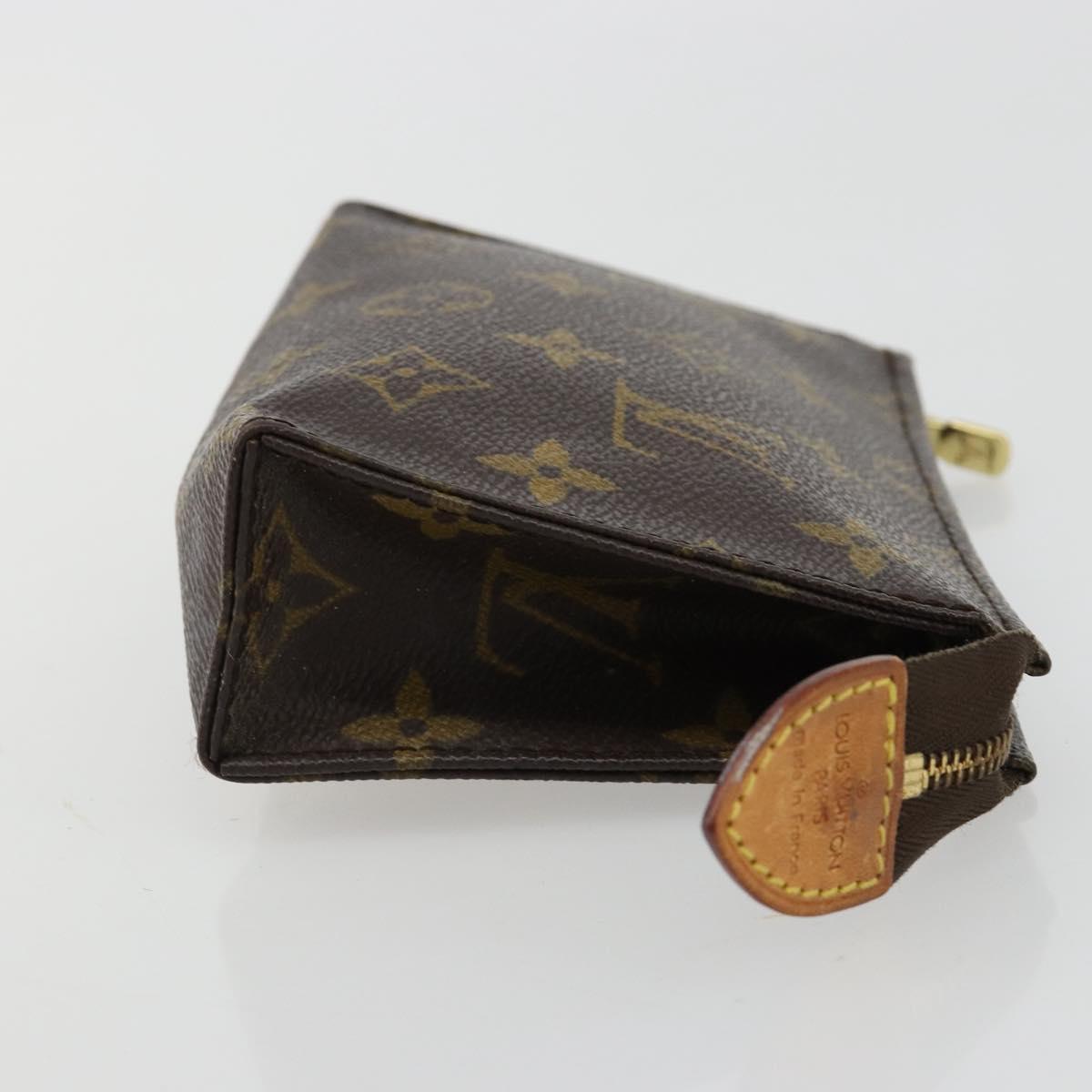 LOUIS VUITTON Monogram Poche Toilette 15 Pouch M47546 LV Auth ka4599