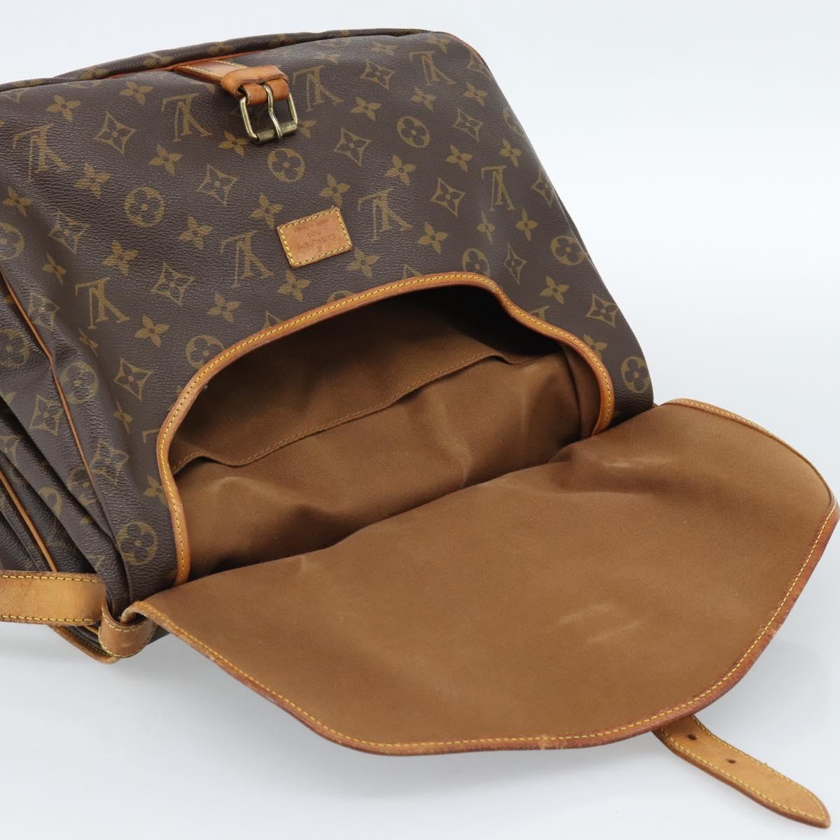 LOUIS VUITTON Monogram Saumur 35 Shoulder Bag M42254 LV Auth ka4631