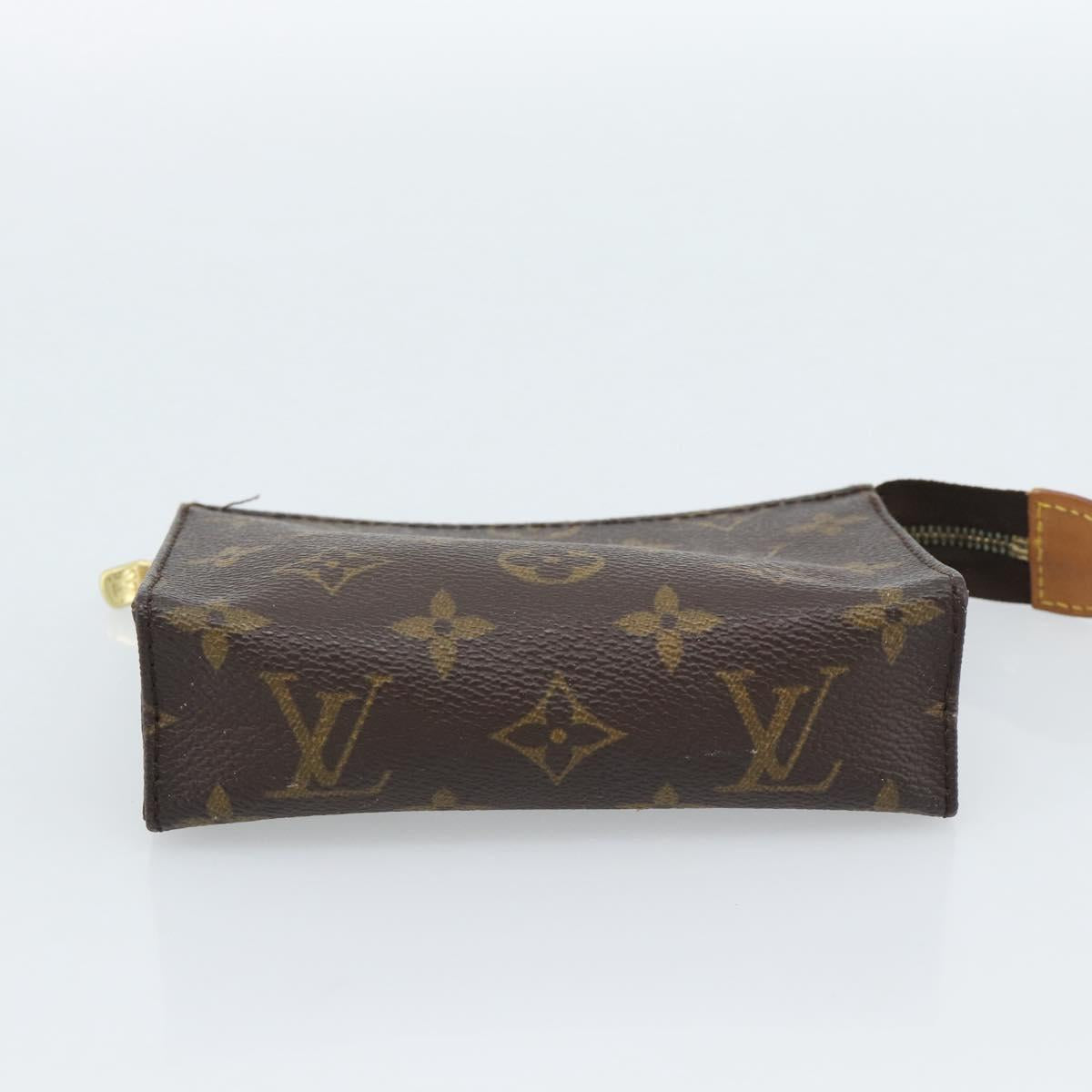 LOUIS VUITTON Monogram Poche Toilette 15 Pouch M47546 LV Auth ka4639