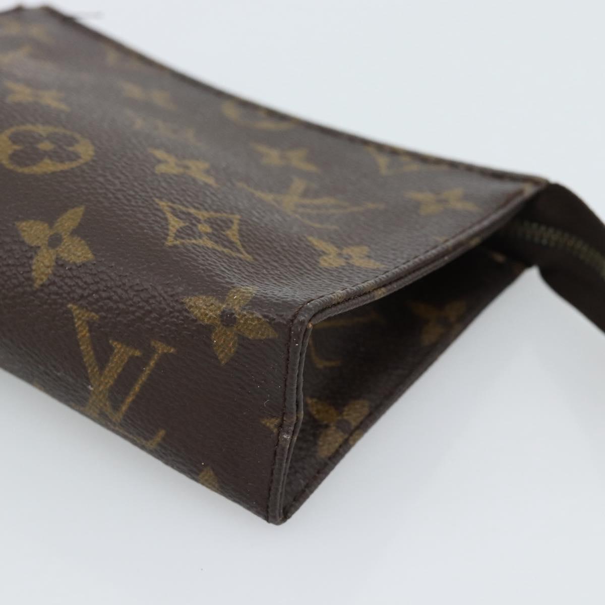 LOUIS VUITTON Monogram Poche Toilette 15 Pouch M47546 LV Auth ka4639