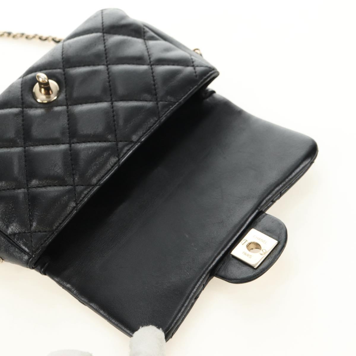CHANEL Matelasse Pearl Chain Shoulder Bag Lamb Skin Black Gold CC Auth ka4643M
