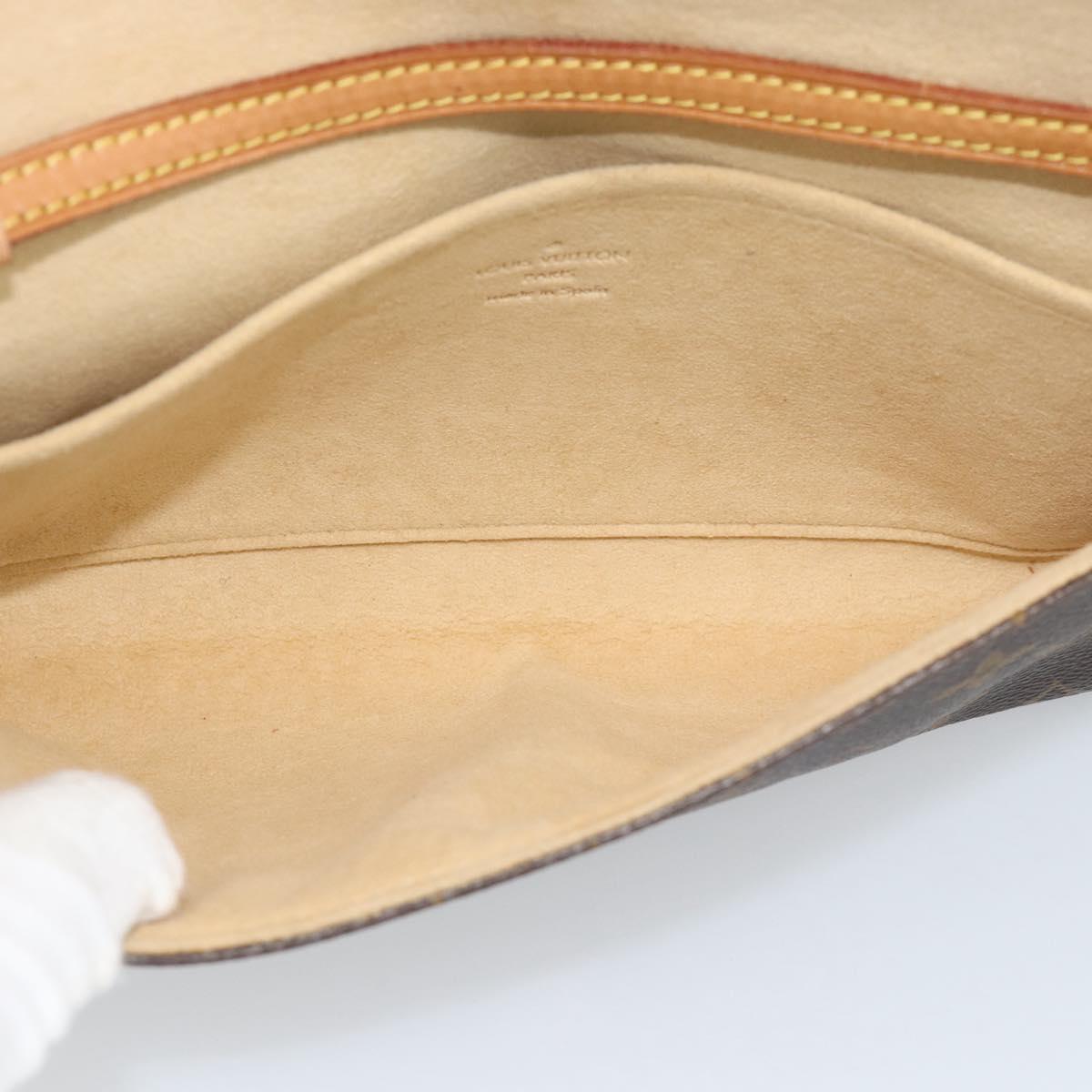 LOUIS VUITTON Monogram Pochette Twin GM Shoulder Bag M51852 LV Auth ka4656A
