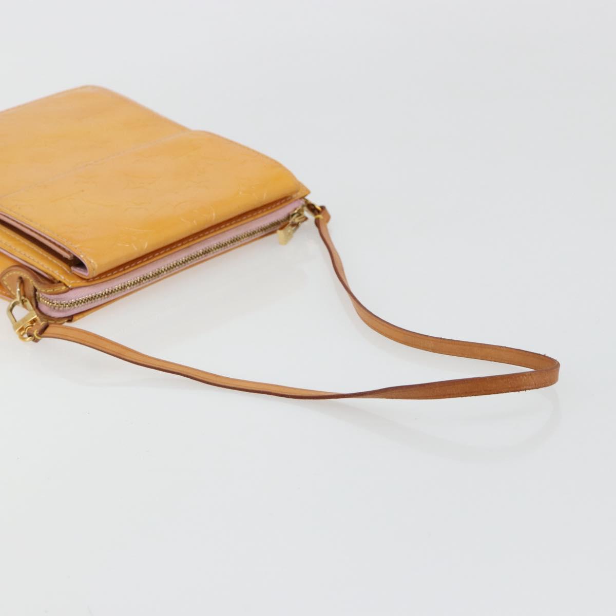 LOUIS VUITTON Monogram Vernis Motto Pouch Marshmallow Pink M91312 Auth ka4665