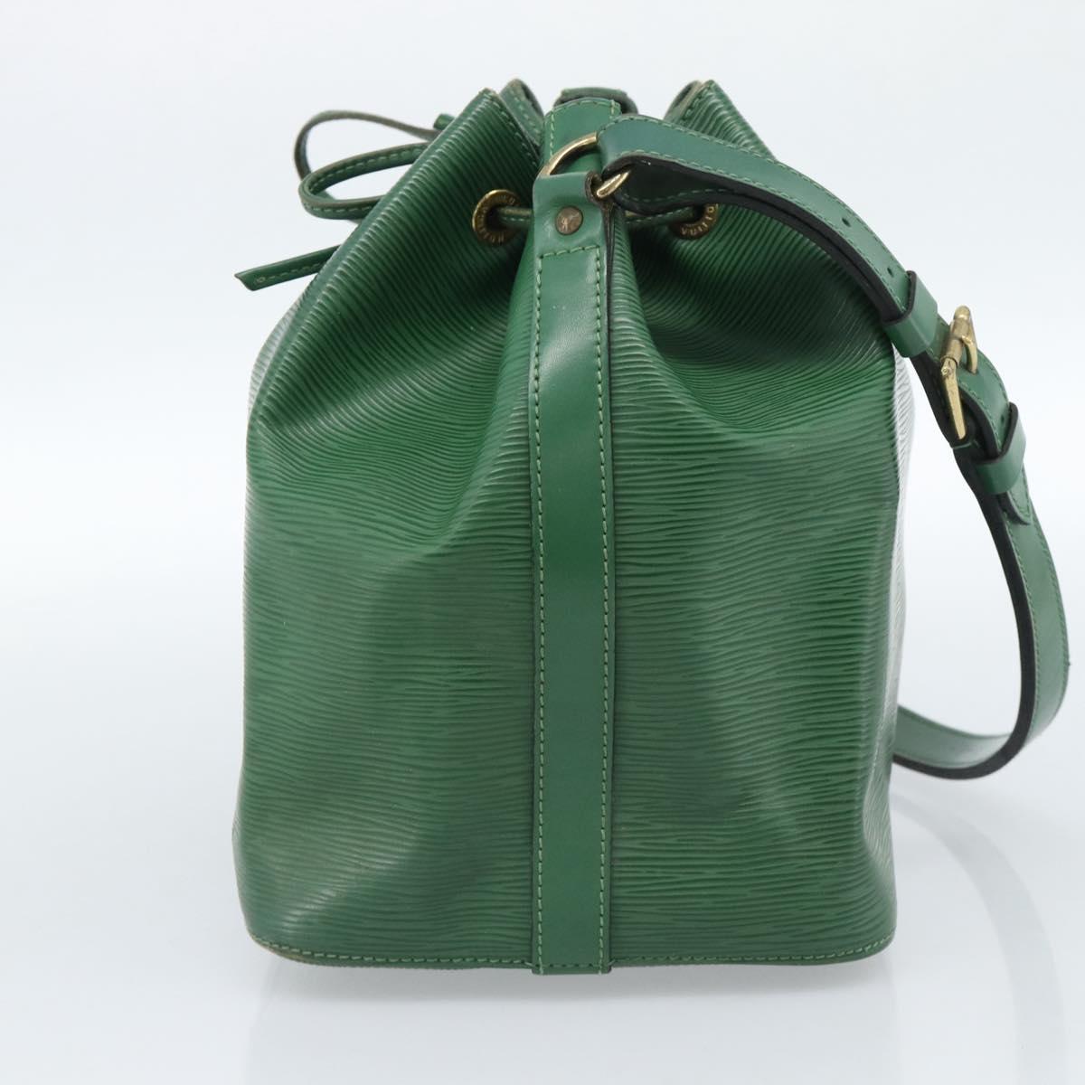 LOUIS VUITTON Epi Petit Noe Shoulder Bag Green M44104 LV Auth ka4681