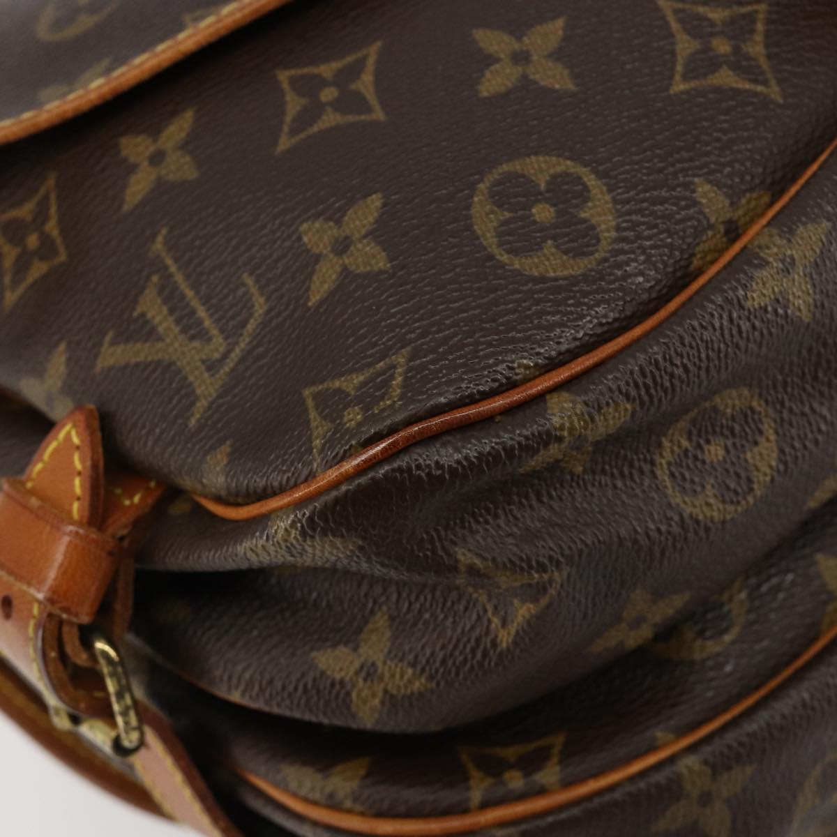 LOUIS VUITTON Monogram Saumur 30 Shoulder Bag M42256 LV Auth ka4691