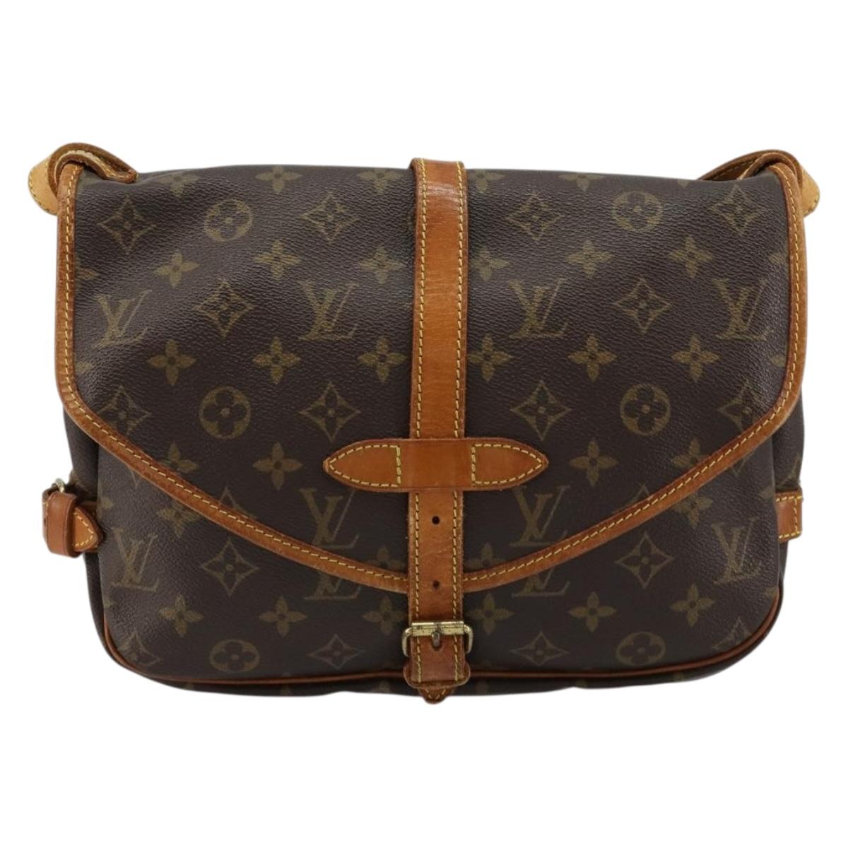 LOUIS VUITTON Monogram Saumur 30 Shoulder Bag M42256 LV Auth ka4691