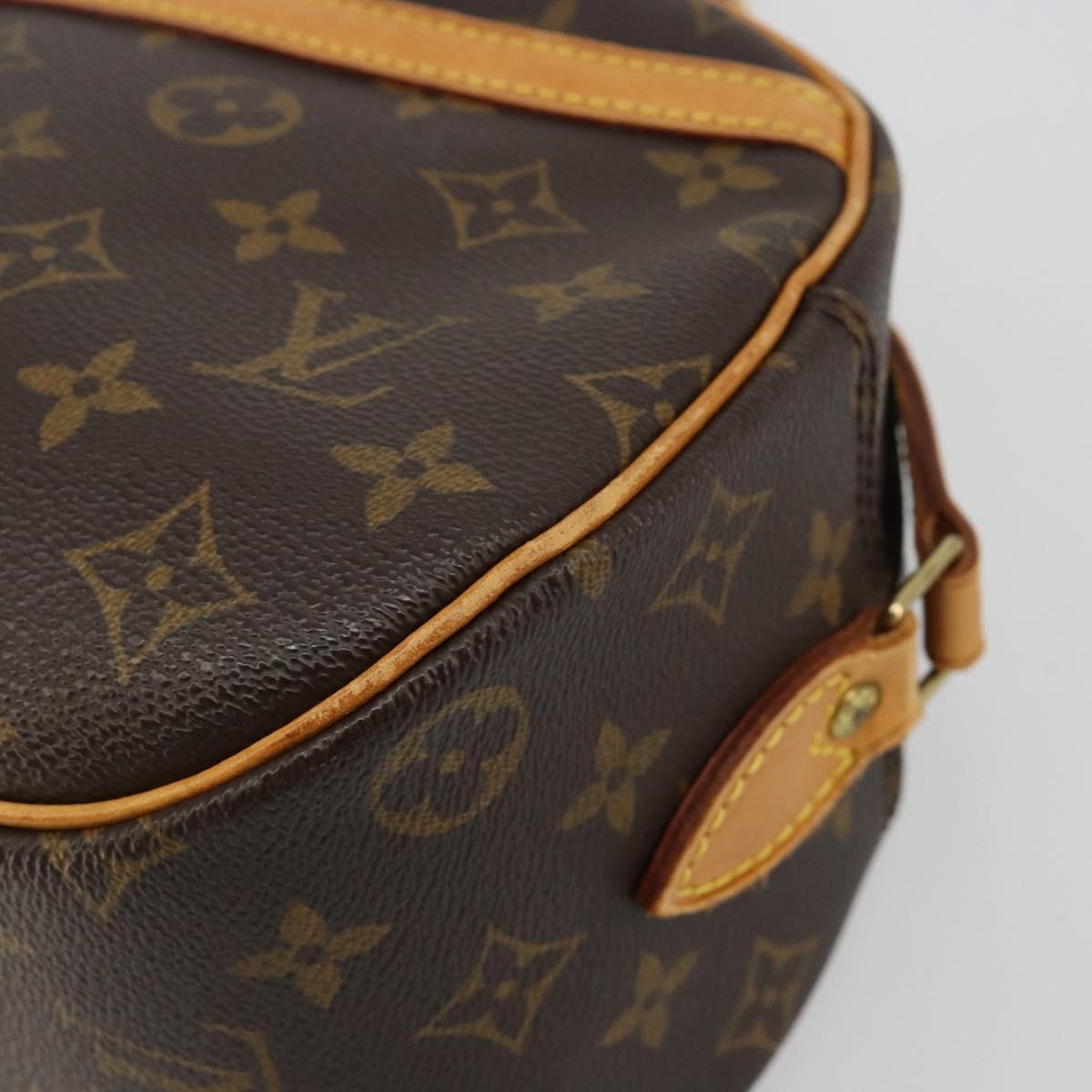 LOUIS VUITTON Monogram Blois Shoulder Bag M51221 LV Auth ka4711