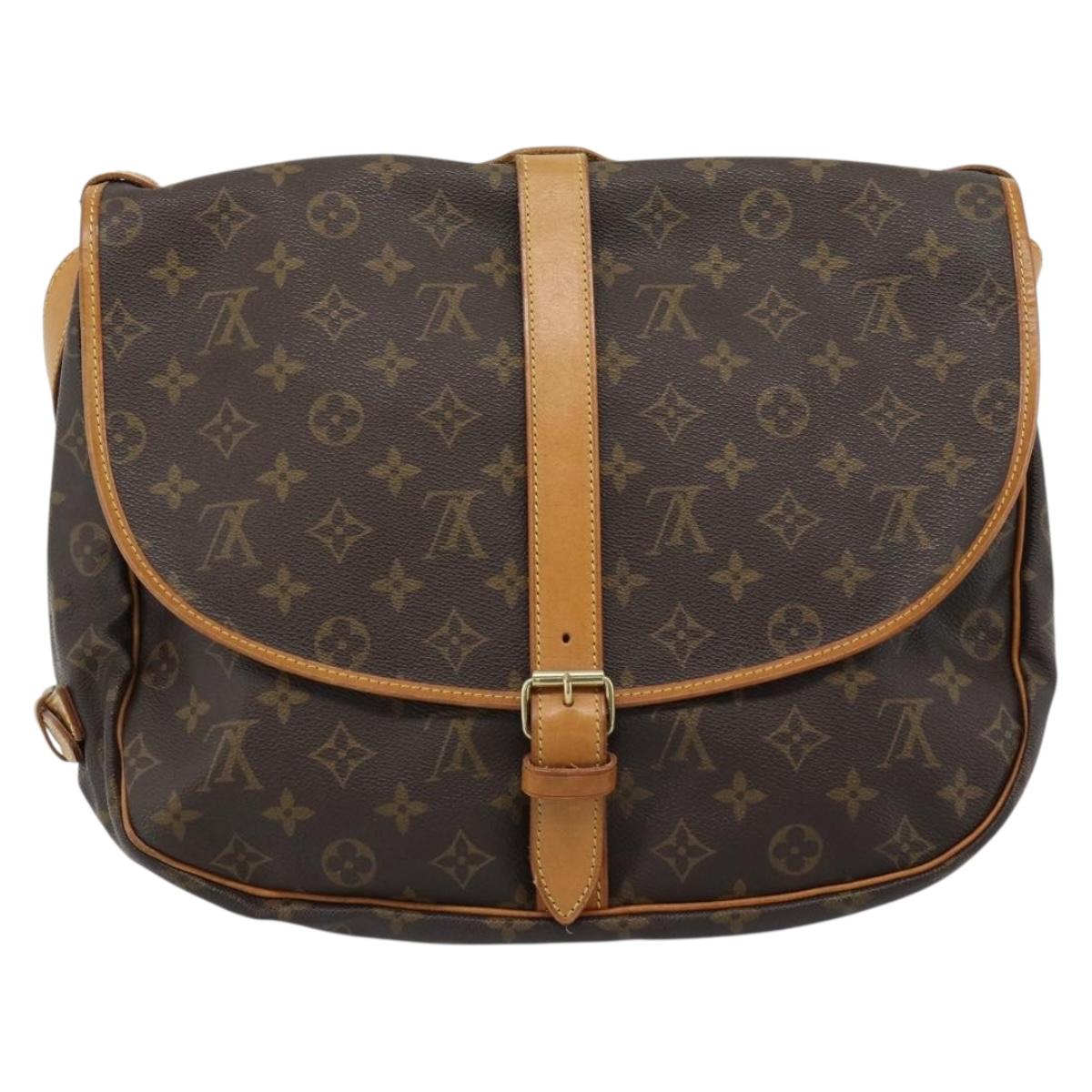 LOUIS VUITTON Monogram Saumur 35 Shoulder Bag M42254 LV Auth ka4741A