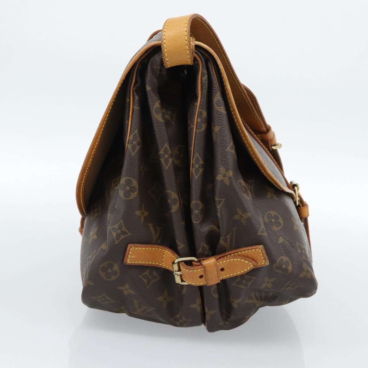 LOUIS VUITTON Monogram Saumur 35 Shoulder Bag M42254 LV Auth ka4741A