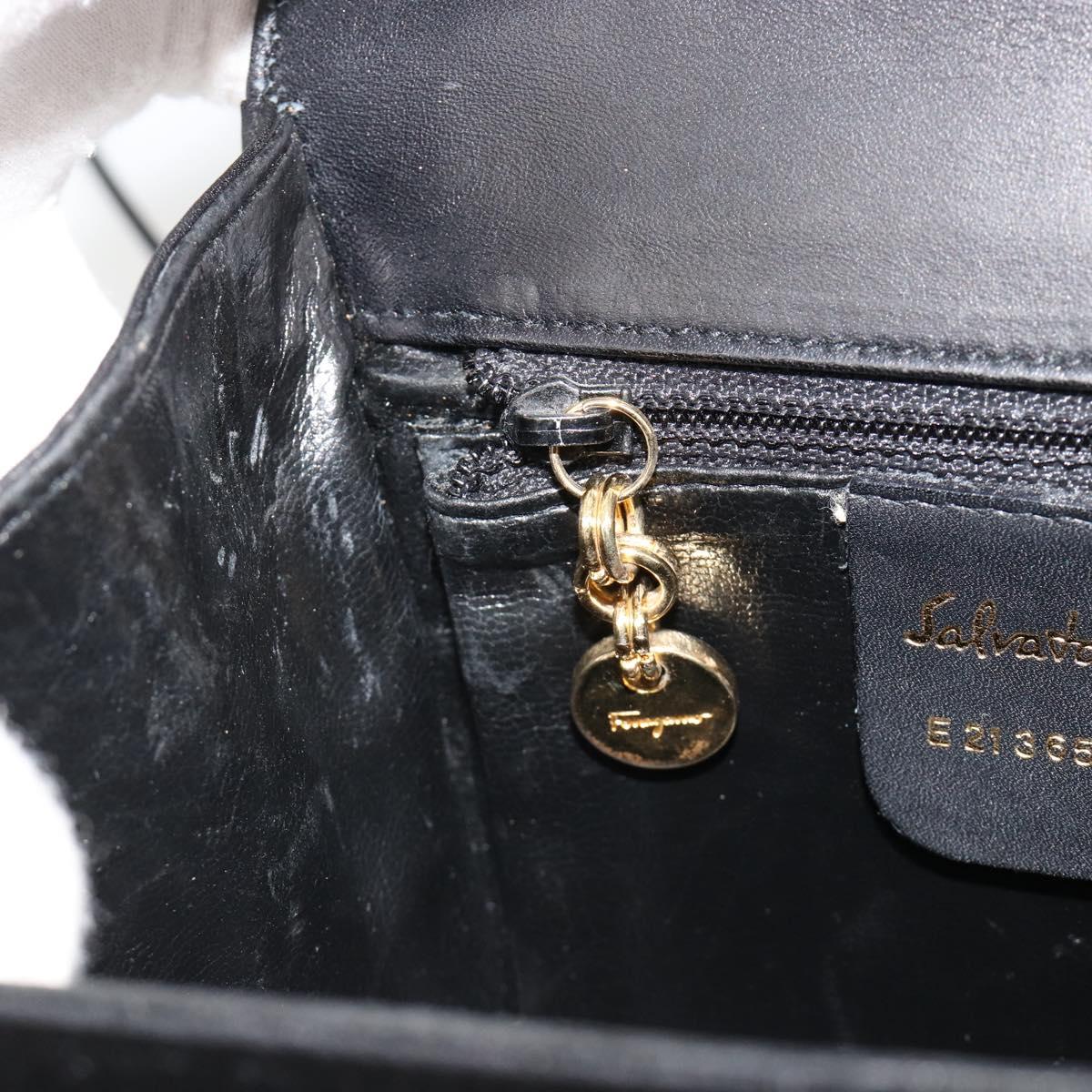 Salvatore Ferragamo Gancini Shoulder Bag Harako leather Black Gold Auth ka4773A