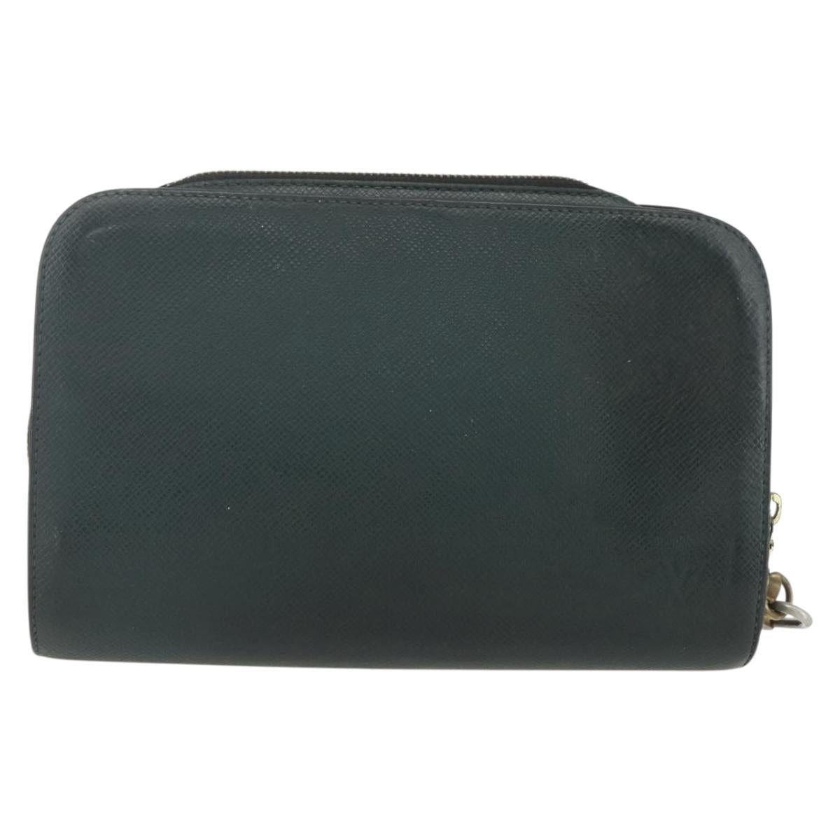 LOUIS VUITTON Taiga Baikal Clutch Bag Epicea M30184 LV Auth ka487